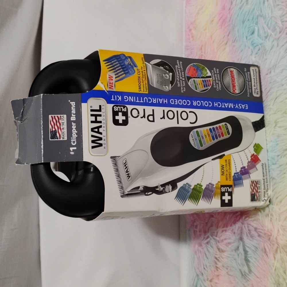 NIB WAHL Color Pro + Plus W Color Coded Guards See Video